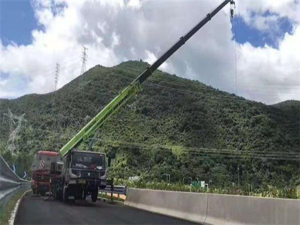 漯河市吊车出租电话_吊车出租需要考虑哪些注意事项？